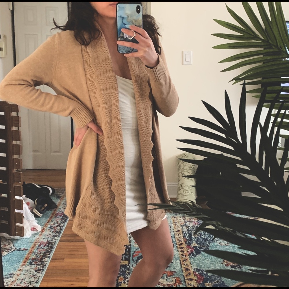 Banana Republic Beige Cardigan